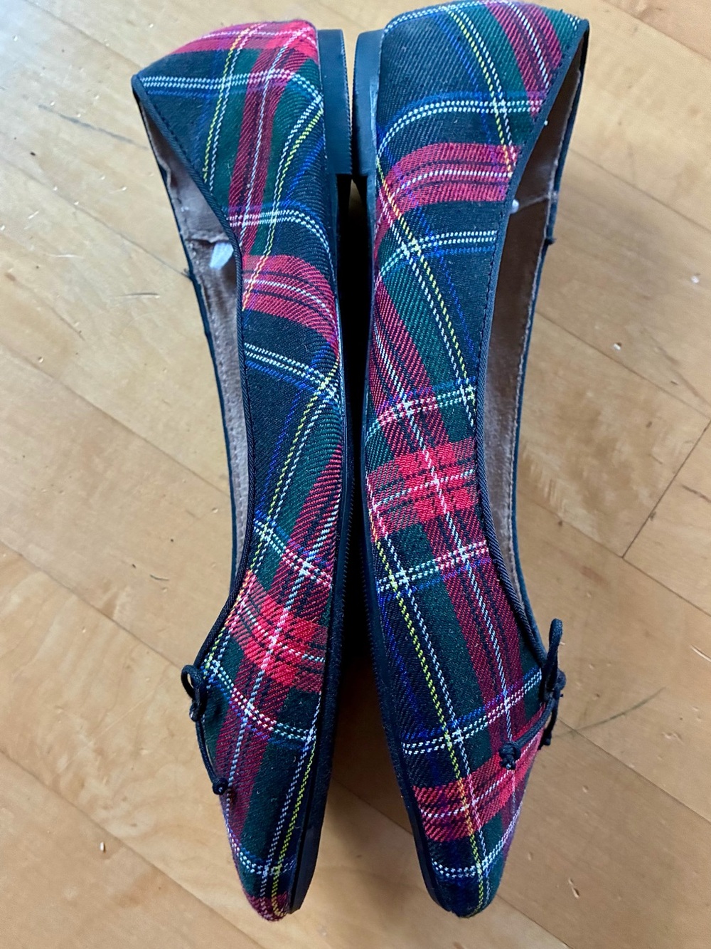 Plaid Ballet Flats - Red/Green Tartan Women's Shoes size 9 - Picture 3 of 3